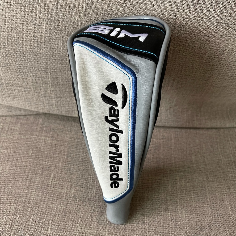 Taylormade sim hybrid/rescue head cover